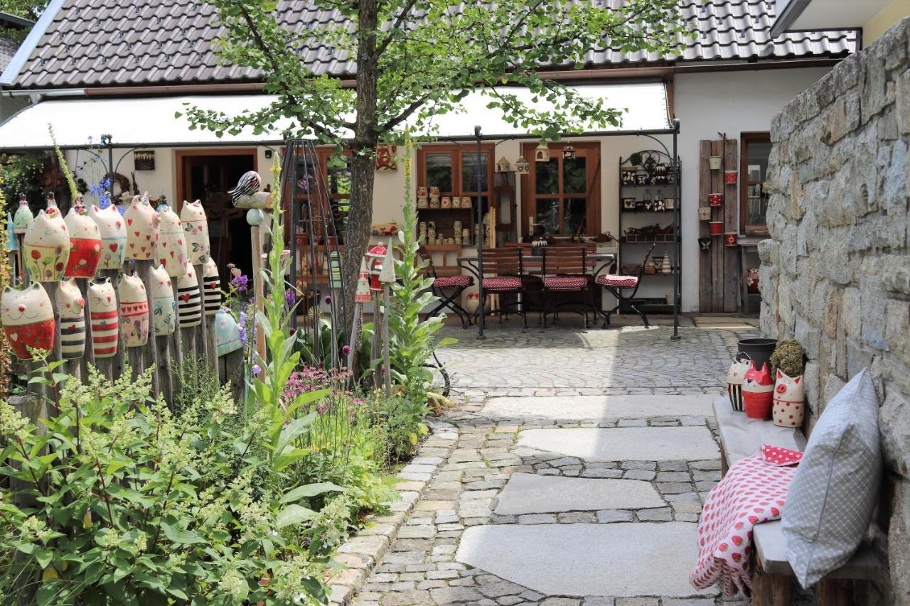 Schoene Ferienwohnung Vor Den Toren Pullman Citys Zwei Aicha vorm Wald Eksteriør billede